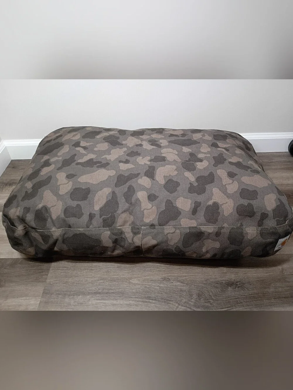 Carhartt Classic Travel Firm Duck Canvas Dog Black Grey Camo Bed 27 x 35 x 4.25